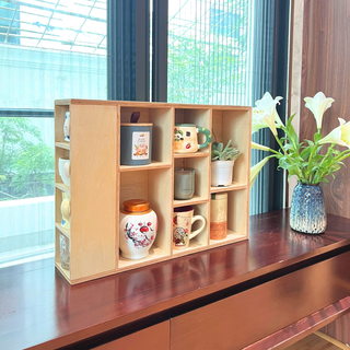 Wooden Display Shelf with Side Compartments for Mugs, Cups & Small Collectibles