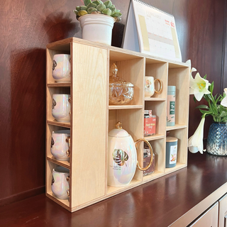 Wooden Display Shelf with Side Compartments for Mugs, Cups & Small Collectibles