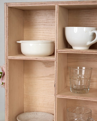 Wooden Display Shelf with Side Compartments for Mugs, Cups & Small Collectibles