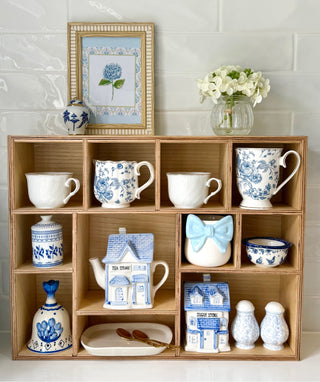 Wooden Display Shelf for Mugs, Cups & Small Collectibles
